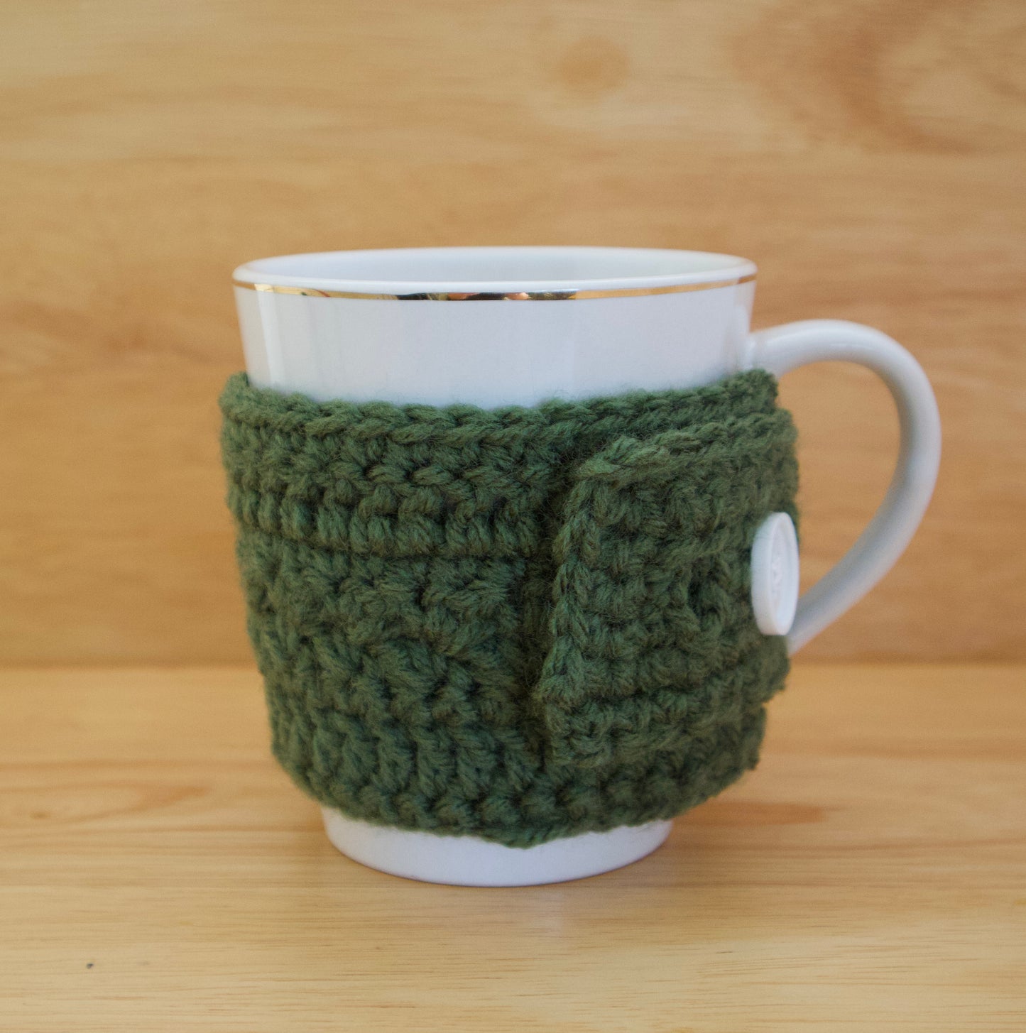 Mug & Cozy - Mug - White and Gold w/ Green Cozy